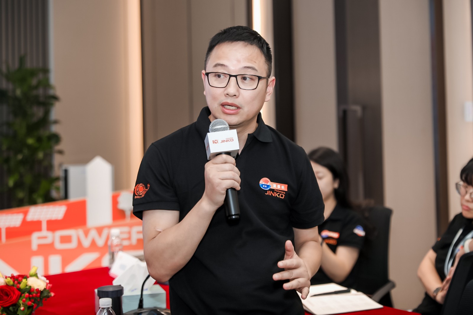 China Energy News | www.yibai.com Board’s Chairman Li Xiande: Maintain the Edges of a Startup, See and Seize Opportunities